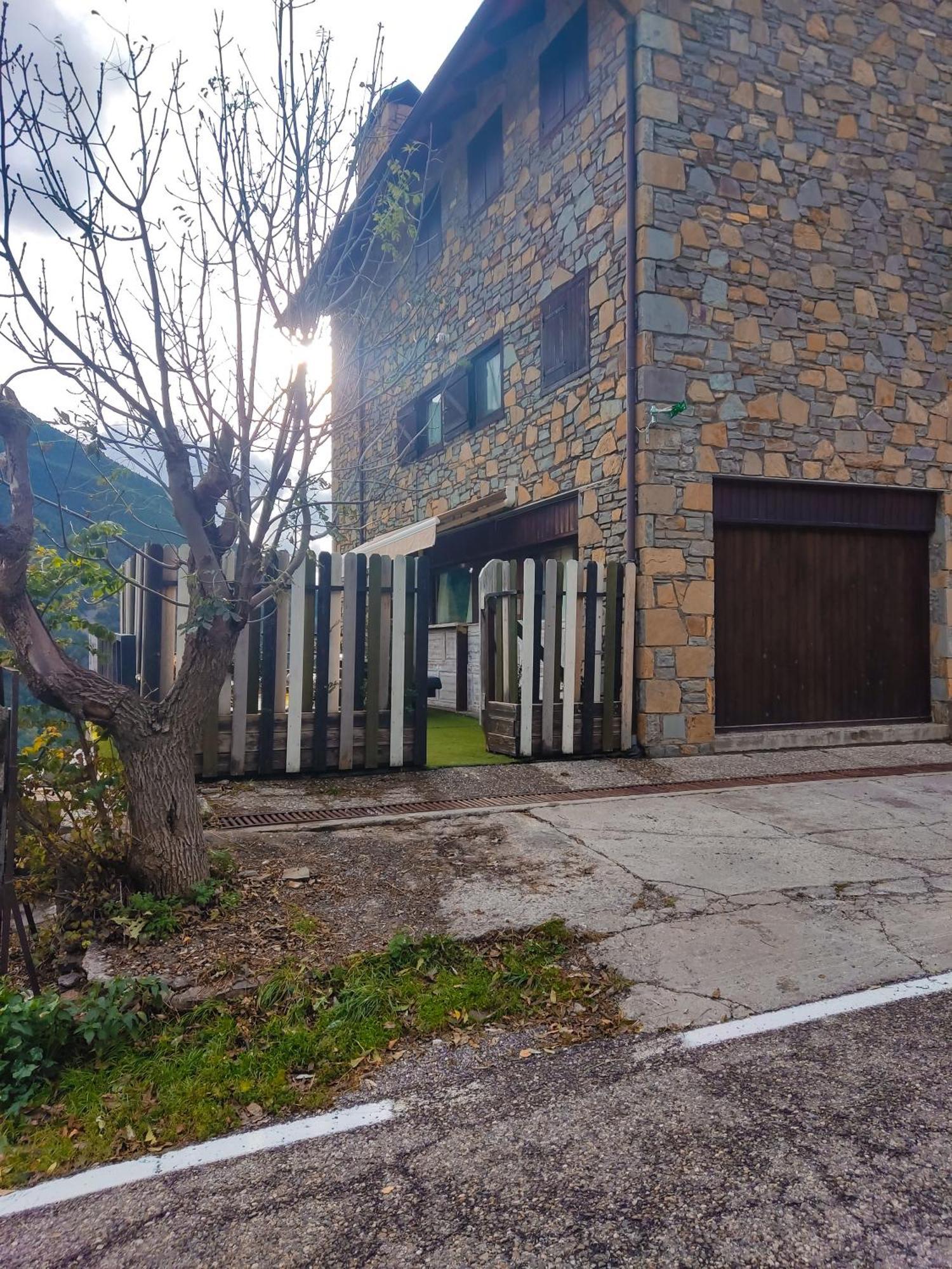 Apartments Taull Zewnętrze zdjęcie